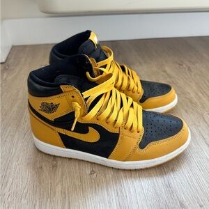 Nike Black and Orange High-Tops